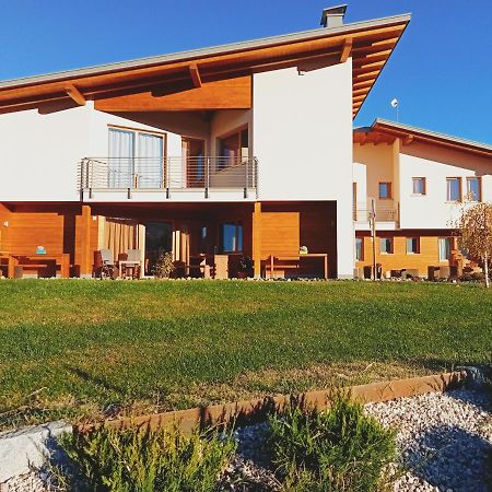 לינה וארוחת בוקר סאנזנו Agritur I Colori מראה חיצוני תמונה