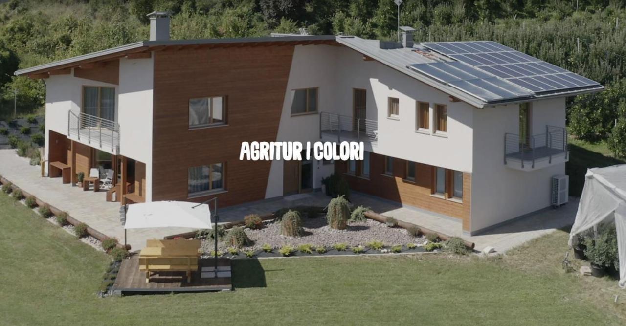 לינה וארוחת בוקר סאנזנו Agritur I Colori מראה חיצוני תמונה