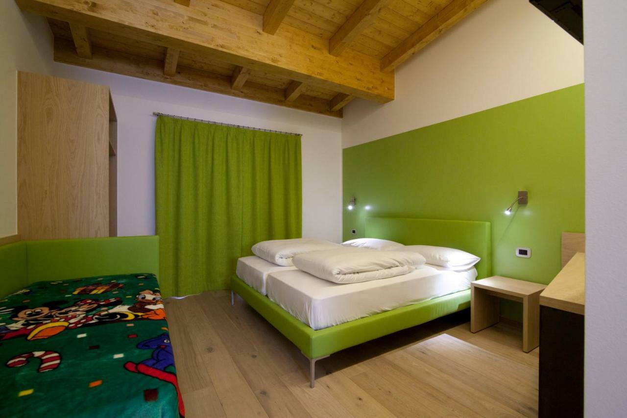 לינה וארוחת בוקר סאנזנו Agritur I Colori מראה חיצוני תמונה