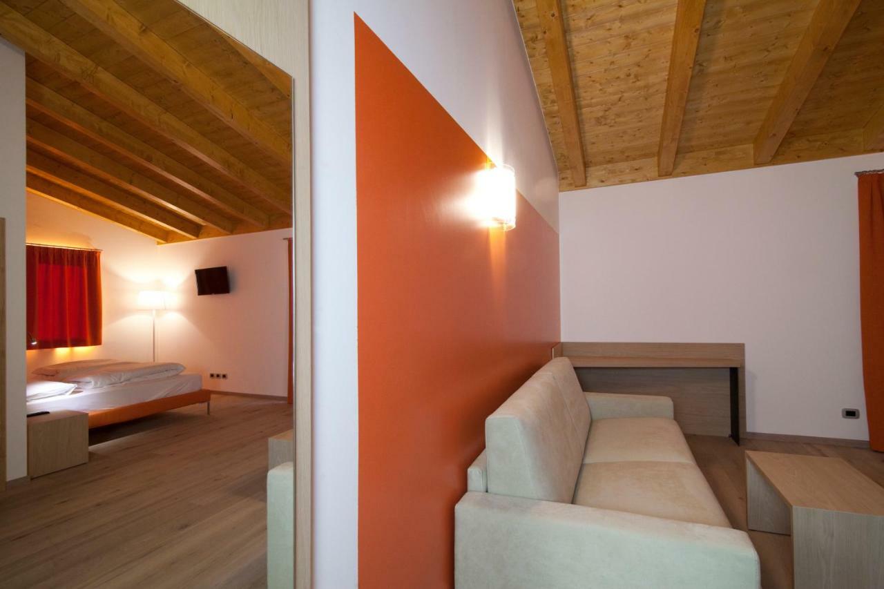 לינה וארוחת בוקר סאנזנו Agritur I Colori מראה חיצוני תמונה