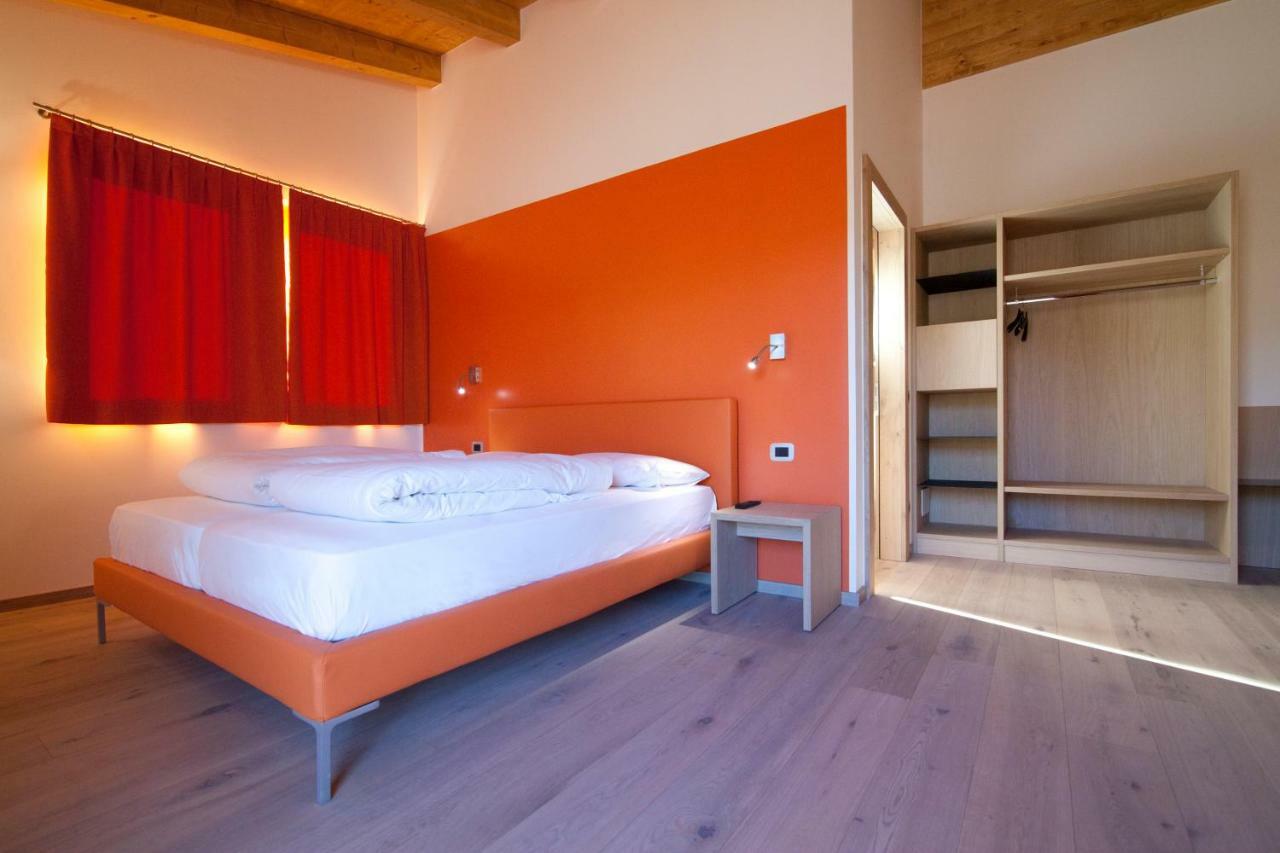 לינה וארוחת בוקר סאנזנו Agritur I Colori מראה חיצוני תמונה