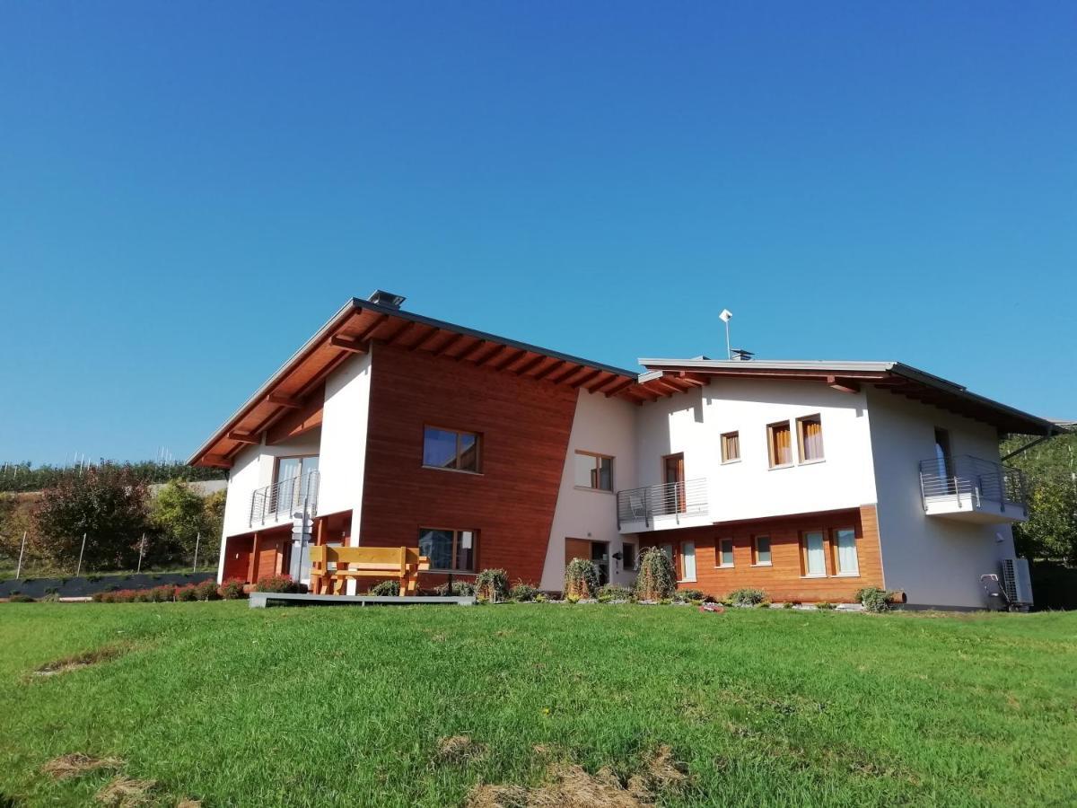 לינה וארוחת בוקר סאנזנו Agritur I Colori מראה חיצוני תמונה